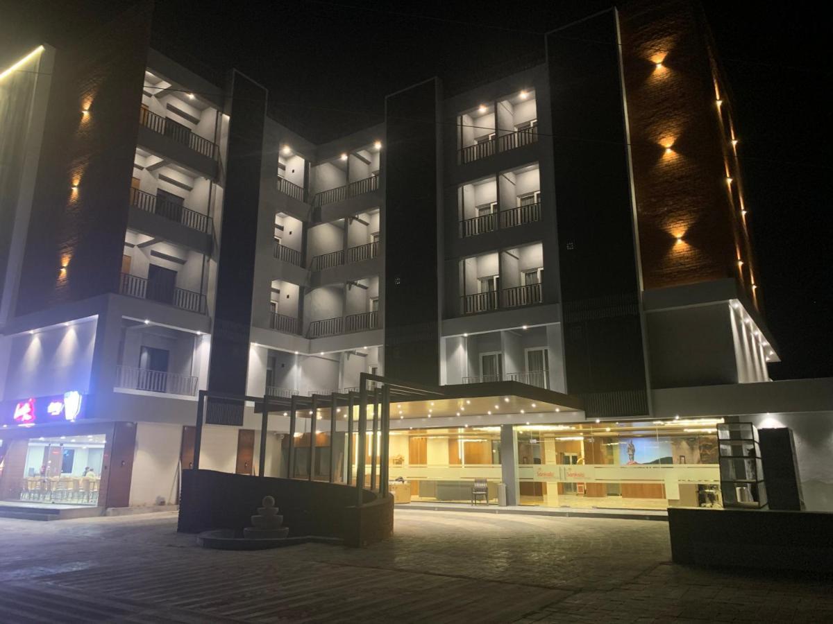 Comfort Inn , Statue Of Unity Kevadia Esterno foto