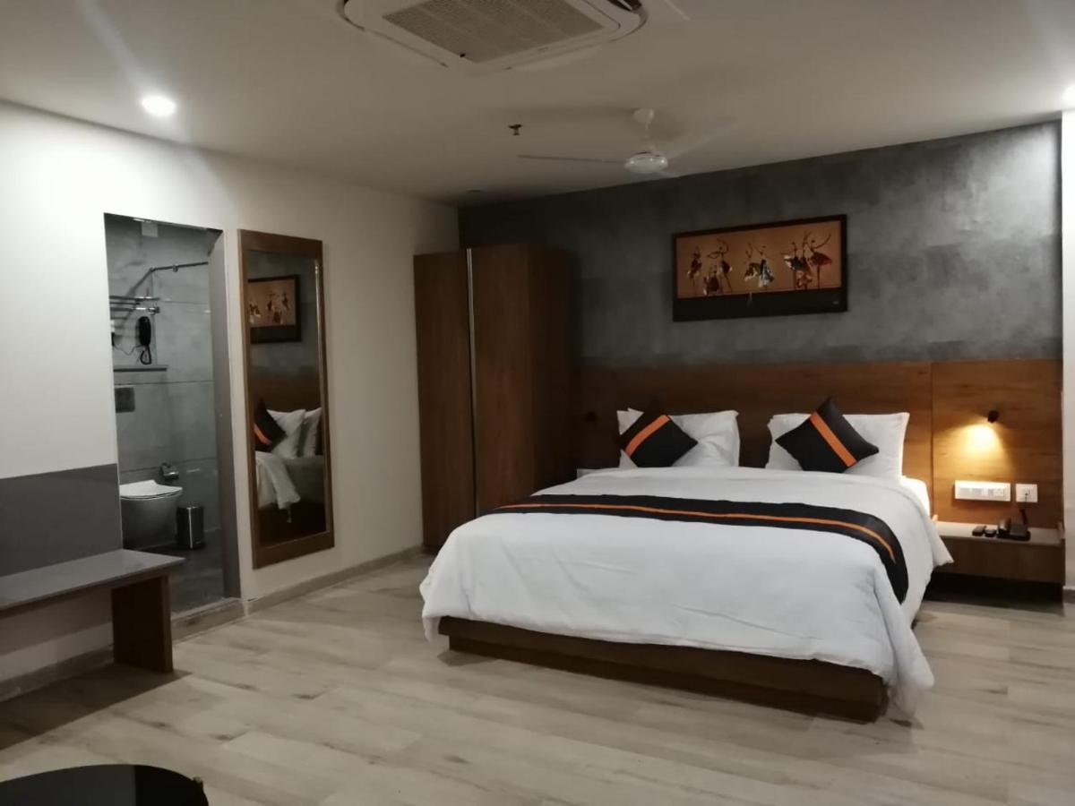 Comfort Inn , Statue Of Unity Kevadia Esterno foto